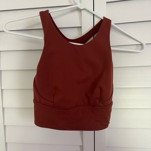 LULULEMON Crop Top